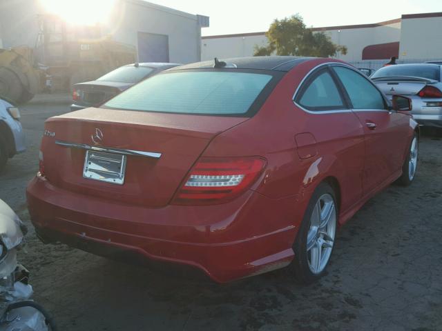 WDDGJ4HB6DG073224 - 2013 MERCEDES-BENZ C 250 RED photo 4