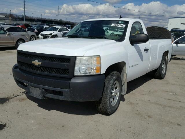 1GCEC14C57Z551991 - 2007 CHEVROLET SILVERADO WHITE photo 2