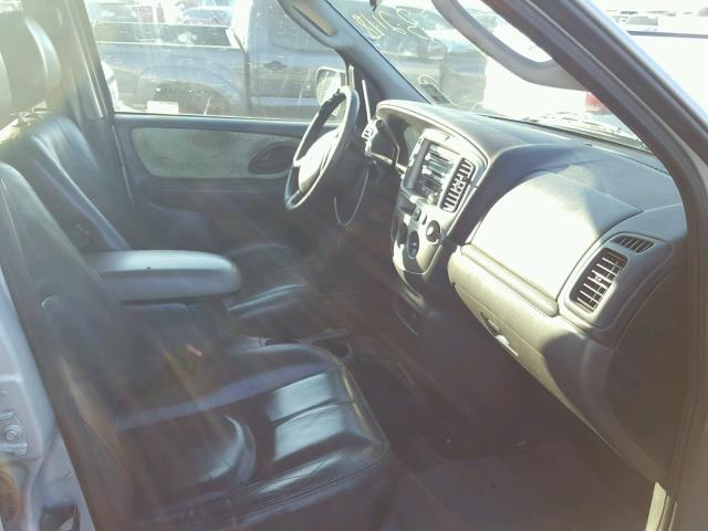 4F2CZ06133KM17639 - 2003 MAZDA TRIBUTE ES 银色 照片 5