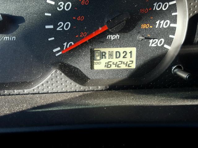 4F2CZ06133KM17639 - 2003 MAZDA TRIBUTE ES 银色 照片 8