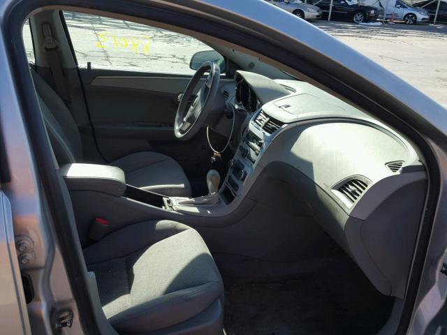 1G1ZF575X9F226098 - 2009 CHEVROLET MALIBU HYB 银色 照片 5