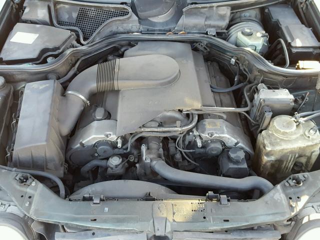 WDBJF72F5VA393572 - 1997 MERCEDES-BENZ E 420 GREEN photo 7