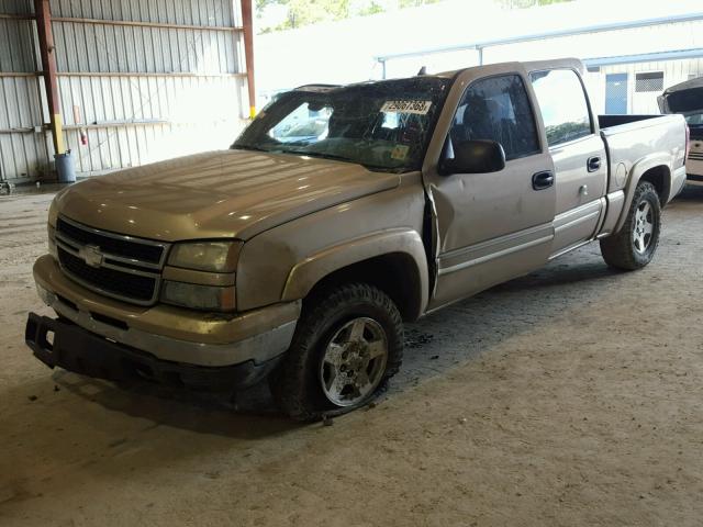 2GCEK13Z461334304 - 2006 CHEVROLET SILVERADO TAN photo 2