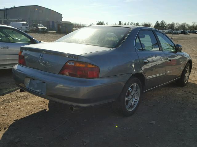 19UUA5652XA045414 - 1999 ACURA 3.2TL GRAY photo 4