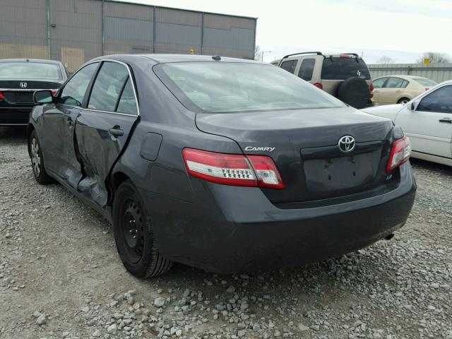 4T4BF3EK1BR151753 - 2011 TOYOTA CAMRY BASE GRAY photo 3