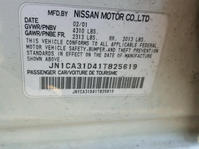 JN1CA31D41T825619 - 2001 NISSAN MAXIMA GXE WHITE photo 10