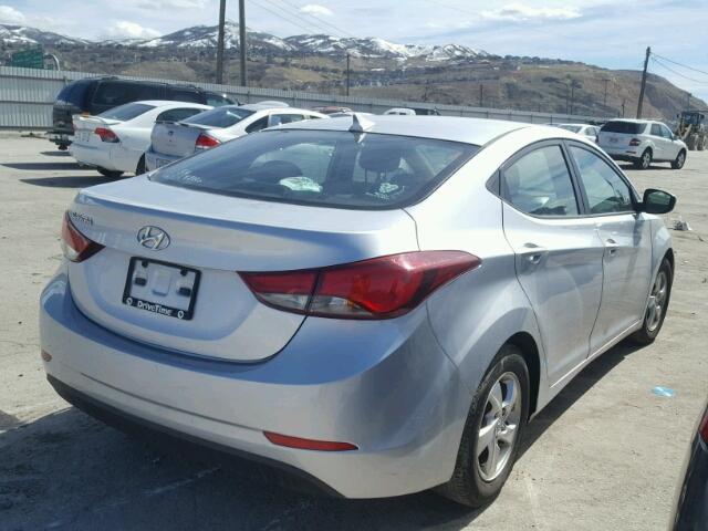 5NPDH4AE3EH509117 - 2014 HYUNDAI ELANTRA SE SILVER photo 4