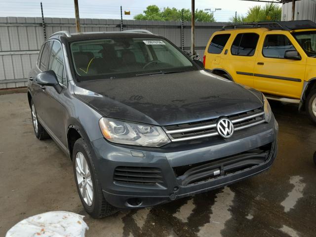 WVGEF9BP4DD012231 - 2013 VOLKSWAGEN TOUAREG V6 GRAY photo 1