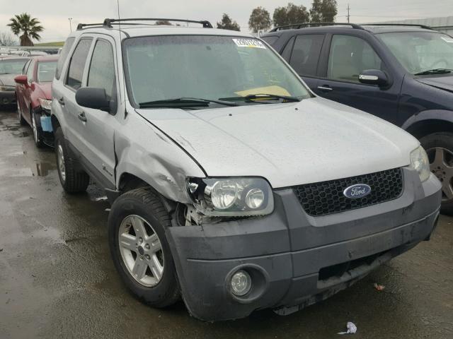 1FMYU95H96KA62077 - 2006 FORD ESCAPE HEV SILVER photo 1