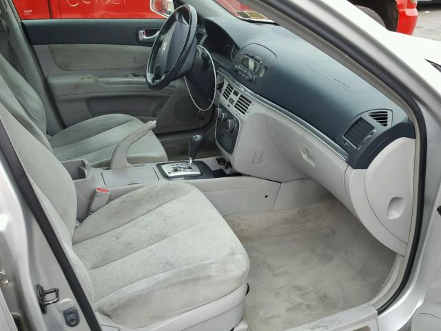 KMHEU46C16A108130 - 2006 HYUNDAI SONATA GLS SILVER photo 5