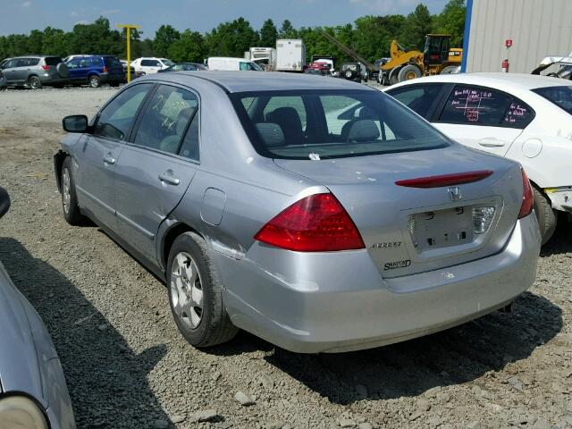 1HGCM56416A087839 - 2006 HONDA ACCORD LX SILVER photo 3