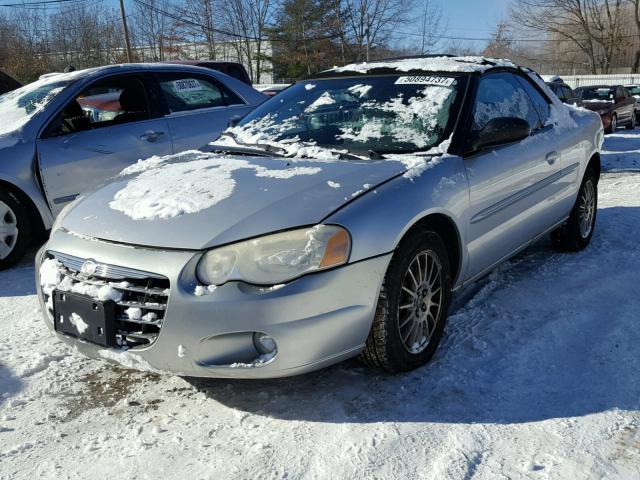 1C3EL55R74N412558 - 2004 CHRYSLER SEBRING LX SILVER photo 2