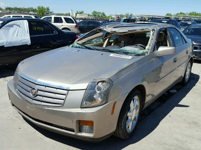 1G6DM577040114546 - 2004 CADILLAC CTS GOLD photo 2