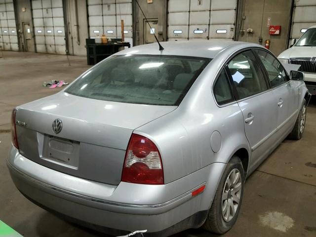 WVWPD63B73P202669 - 2003 VOLKSWAGEN PASSAT GLS SILVER photo 4