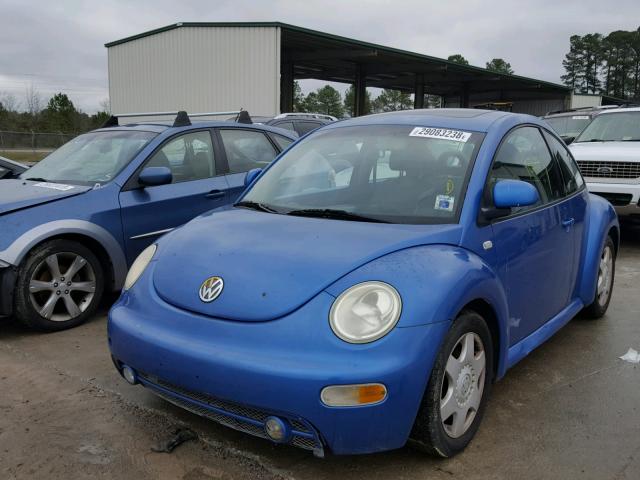 3VWCC21CXYM438054 - 2000 VOLKSWAGEN NEW BEETLE 蓝色 照片 2