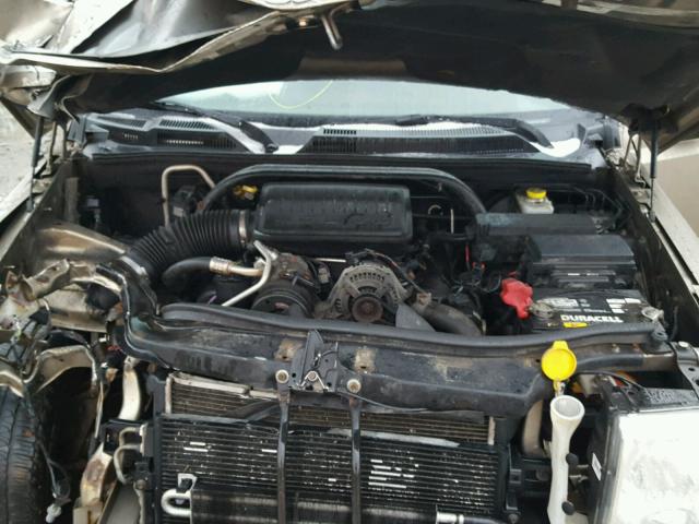 1J8HG48N96C275064 - 2006 JEEP COMMANDER BEIGE photo 7