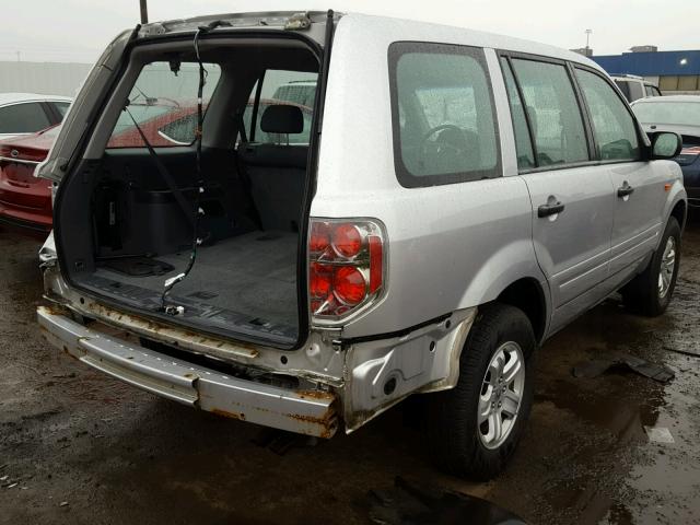 5FNYF18116B003794 - 2006 HONDA PILOT LX SILVER photo 4