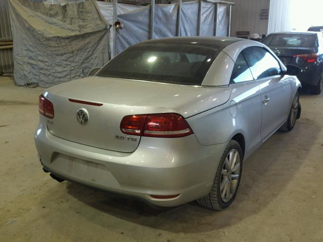 WVWBW7AH3CV000165 - 2012 VOLKSWAGEN EOS KOMFOR SILVER photo 4