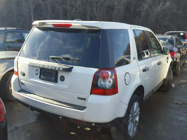 SALFT24N69H148003 - 2009 LAND ROVER LR2 HSE TE WHITE photo 4