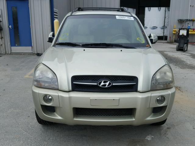 KM8JN12DX7U477514 - 2007 HYUNDAI TUCSON SE GREEN photo 9