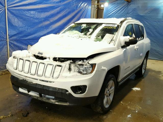 1C4NJCBA5GD553756 - 2016 JEEP COMPASS SP WHITE photo 2