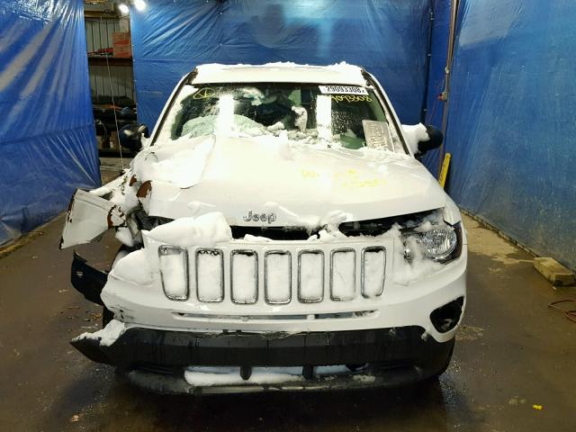 1C4NJCBA5GD553756 - 2016 JEEP COMPASS SP WHITE photo 9