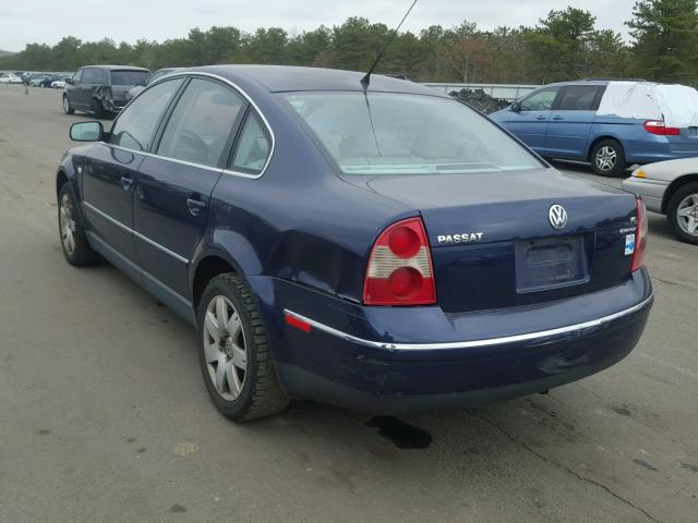 WVWTH63B93P043088 - 2003 VOLKSWAGEN PASSAT GLX BLUE photo 3