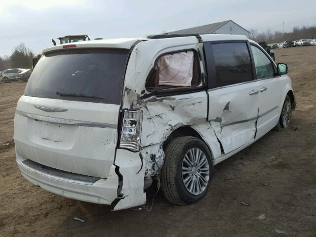 2C4RC1CG3DR541987 - 2013 CHRYSLER TOWN & COU WHITE photo 4