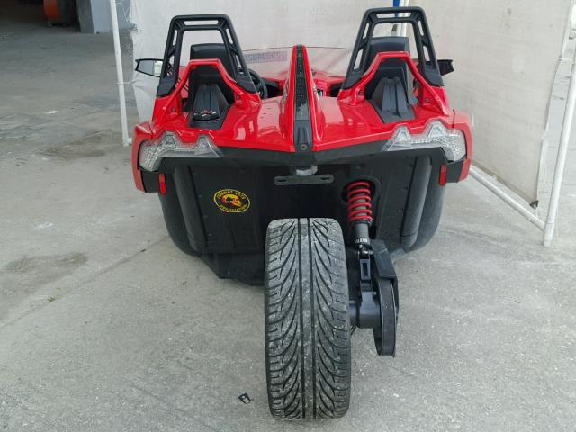 57XAAPFA7F5101792 - 2015 POLARIS SLINGSHOT RED photo 6