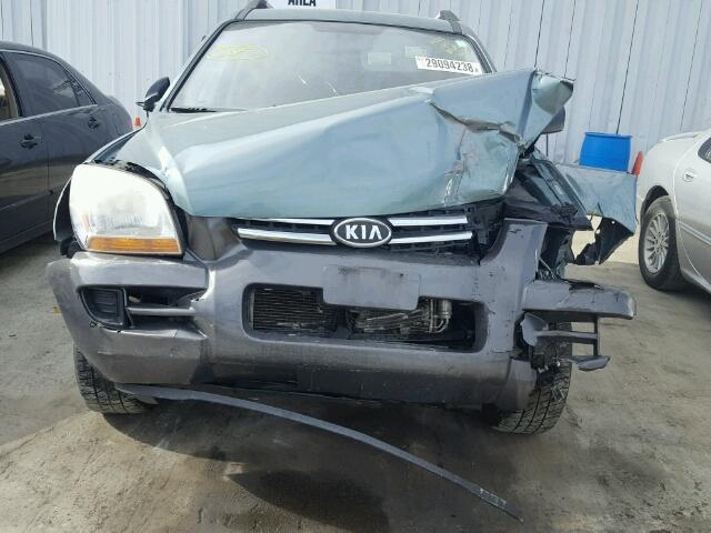 KNDJE723887521377 - 2008 KIA SPORTAGE E GREEN photo 9