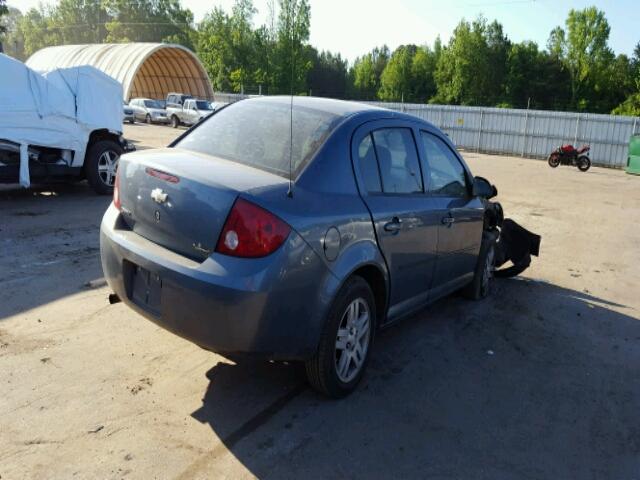 1G1AK52F657522796 - 2005 CHEVROLET COBALT BLUE photo 4