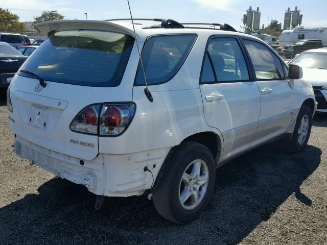 JTJGF10U530151116 - 2003 LEXUS RX 300 WHITE photo 4