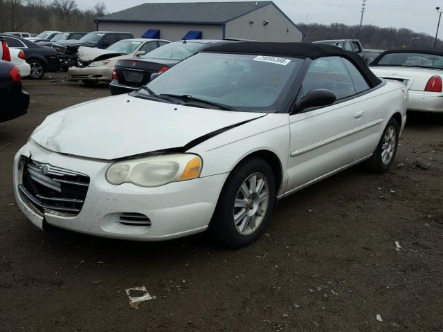 1C3EL75RX4N347135 - 2004 CHRYSLER SEBRING GT WHITE photo 2