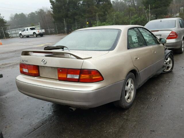 JT8BF28GXW5013739 - 1998 LEXUS ES 300 TAN photo 4