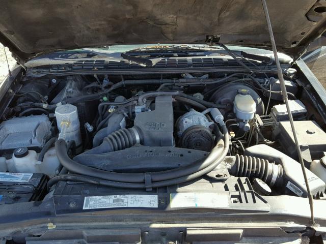 1GCCS145628172251 - 2002 CHEVROLET S TRUCK S1 BLACK photo 7