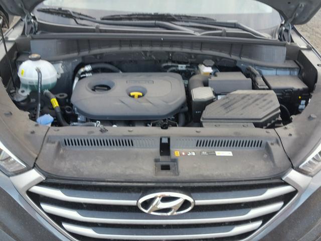 KM8J23A43HU596366 - 2017 HYUNDAI TUCSON SE GRAY photo 7