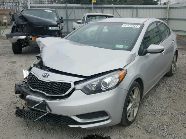 KNAFK4A69G5597366 - 2016 KIA FORTE LX SILVER photo 2