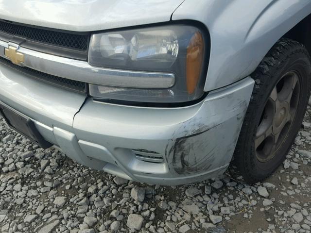 1GNDT13S172243964 - 2007 CHEVROLET TRAILBLAZE SILVER photo 9