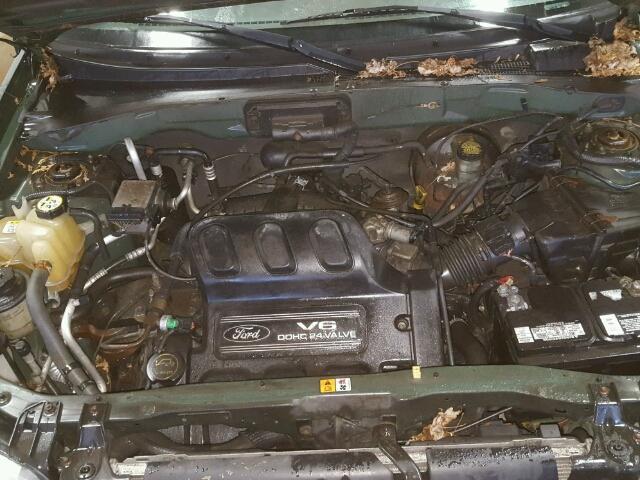 1FMYU03162KC16580 - 2002 FORD ESCAPE XLT GREEN photo 7