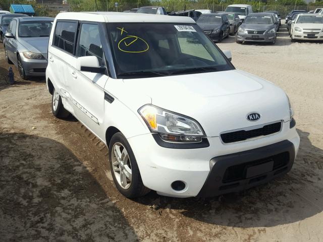 KNDJT2A25B7331805 - 2011 KIA SOUL + WHITE photo 1