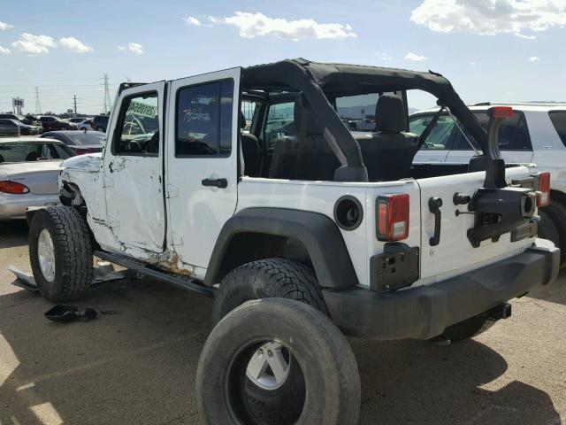 1C4BJWDG2HL520341 - 2017 JEEP WRANGLER U WHITE photo 3