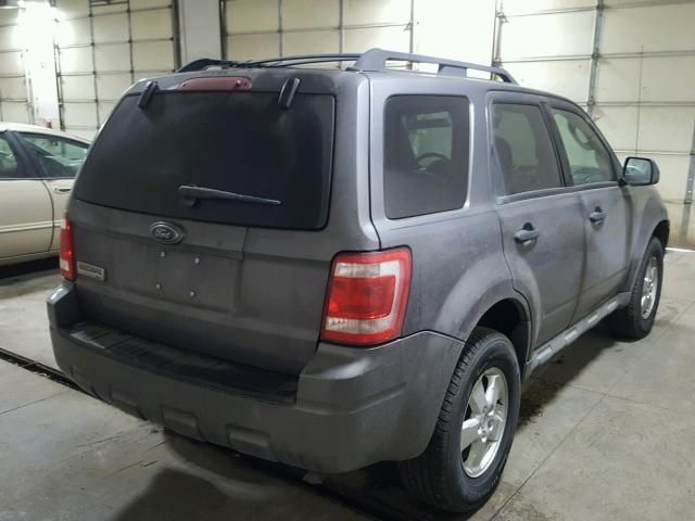 1FMCU037X9KC47825 - 2009 FORD ESCAPE XLT GRAY photo 4