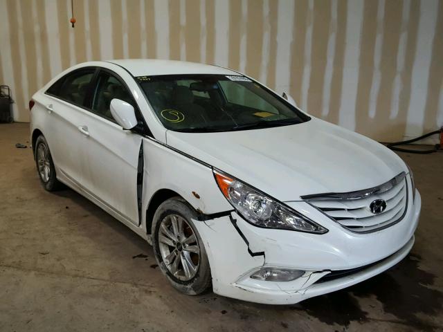 5NPEB4AC2DH725852 - 2013 HYUNDAI SONATA GLS WHITE photo 1