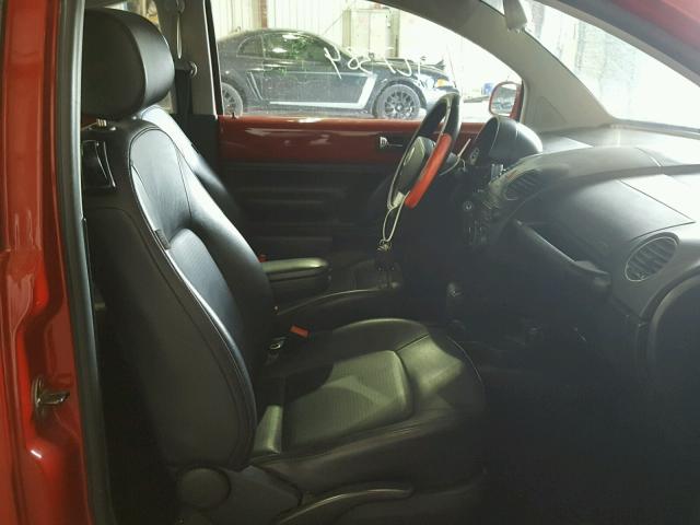 3VWPW3AG7AM007730 - 2010 VOLKSWAGEN NEW BEETLE 红色 照片 5