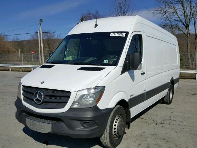 WD3PF1DC0E5880354 - 2014 MERCEDES-BENZ SPRINTER 3 WHITE photo 2