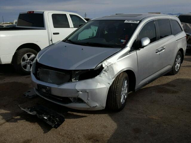 5FNRL5H61FB034799 - 2015 HONDA ODYSSEY EX SILVER photo 2