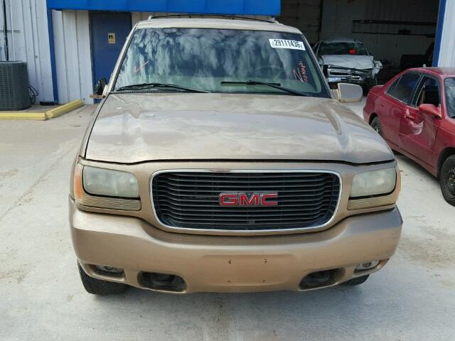 1GKEK13R4XR914746 - 1999 GMC DENALI GOLD photo 10