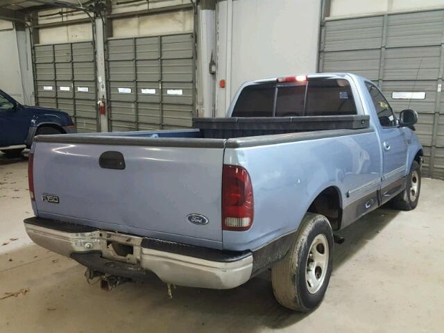 1FTDF1769VNC70452 - 1997 FORD F150 BLUE photo 4