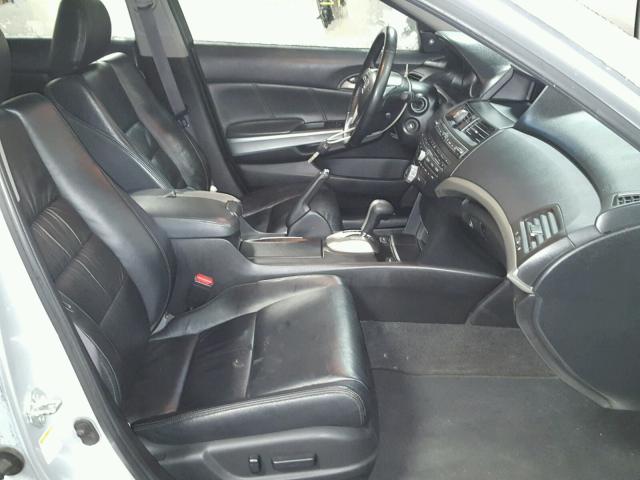 1HGCP36849A013981 - 2009 HONDA ACCORD EXL SILVER photo 5