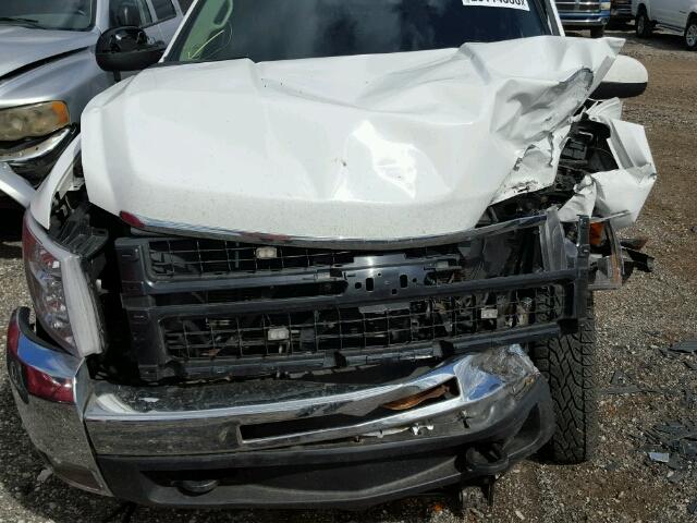 1GCHK23K28F213708 - 2008 CHEVROLET SILVERADO WHITE photo 7